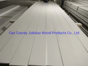 Skirting Boards and Trim Boards Wood Mouldings with White Primer