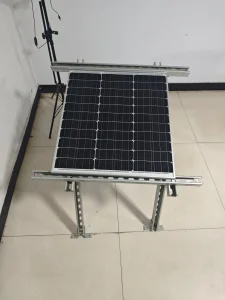 Adjustable Roof Bracket for Optimal Solar Panel Positioning and Support