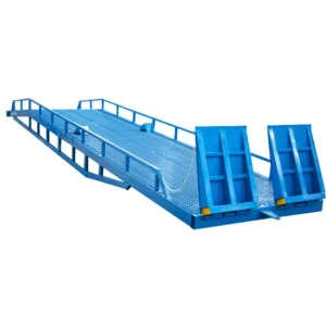 Container Portable Dock Ramp Platform Mobile Boarding Bridge Hydraulic Loading and Unloading Platform
