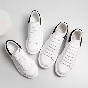 Zapatilla de plataforma blanca de diseñador