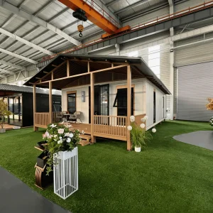 Luxury Expandable Container House Modular Villa with Insulated Wall Panels for Private Residence and Resort Living