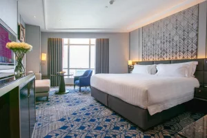 China Contract Furniture Manufacturer Custom Luxury King Size Leather Bed Bedroom Set Hotel Furniture