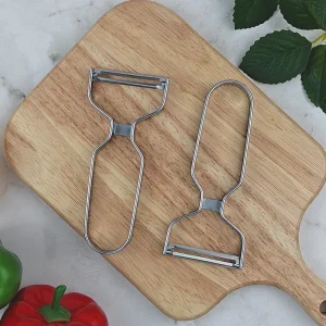 Replaceable Blade Peeler