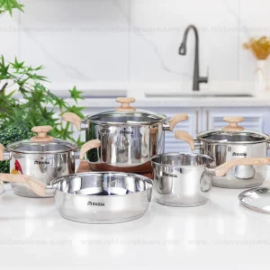 New Design 9PCS Mirror Polishing Wooden Handle Cookware Set