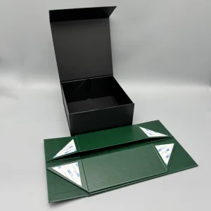 Shengcan Shipped Flat Folding Magnetic Closure Flip Gift Box Clothing Shoes Wig Packaging Paper Box