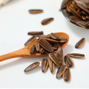 Semente de Girassol Torrada Popular Fábrica Chinesa 12 Meses de Prazo de Validade com Diferente Sabor OEM