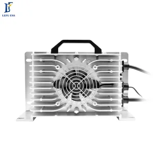 Carregador de Bateria LiFePO4