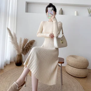 FNJIA Women's Mid-Length Slim Winter Dress