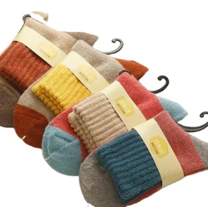 Meias de lã de coelho grossas e quentes para o inverno, até a metade da panturrilha, para mulheres