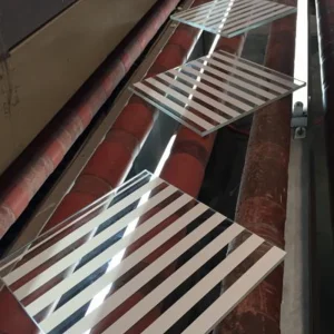 China Manufacture Good Quality Gradient Color Art Prints Digital Printing Toughened Glass