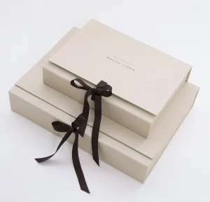 Custom Rigid Gift Box with Ribbon