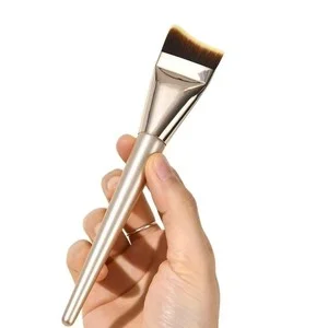 New Arrival Curved Foundation Brush