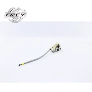 Auto Parts Front Right Door Lock Actuator Latch 2047201835 for Benz W204 W212 X204 C218 A207 C207
