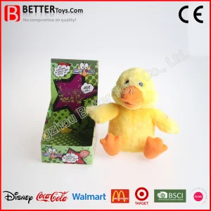 Pato de peluche amarillo musical