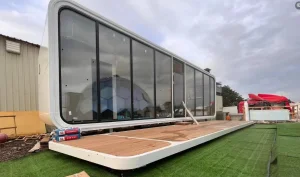 Modern Modular Mini Container Cabin Waterproof Steel Frame Structure for Living Room or Office Building