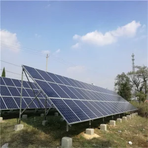 Sistema de energía solar portátil independiente de la red para iluminación y paneles solares en el hogar