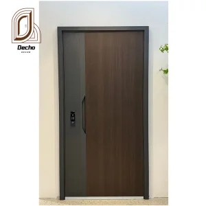 باب أمان خارجي كبير