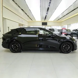 Sedán eléctrico Zeekr 007gt con conducción autónoma avanzada