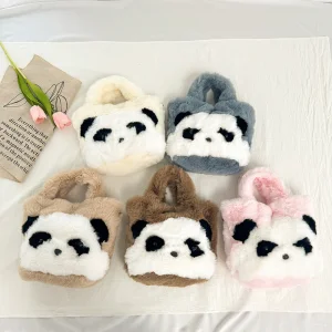 Bolsos esponjosos en forma de panda