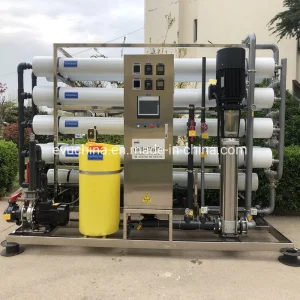 Reverse Osmosis RO System Seawaters Sea Water Desalination Brackish Well Borehole Underground Water Purification/Filtration Plant for Concrete Water Supply