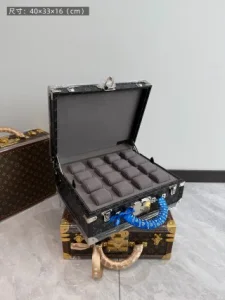 12-Slot Watch Case