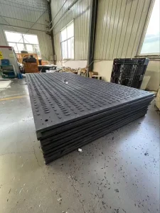 Matriz de suelo de HDPE de alta resistencia antideslizante para vía temporal para construcción de grúas y excavadoras, personalizado OEM