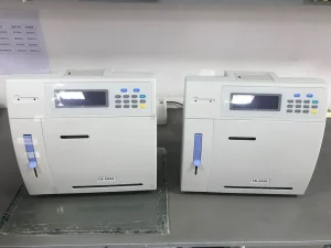 Versatile Semi-Auto Analyzer for Blood Gases and Electrolytes