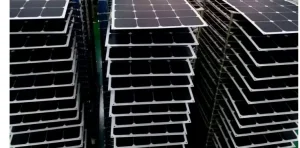 420W Painel Solar Monocristalino Perc Design Elegante para Telhado Residencial Casa Moderna