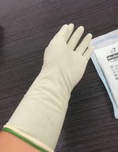 Luvas Cirúrgicas de Látex Natural Premium Esterilizadas e Sem Pó Pré-Pó
