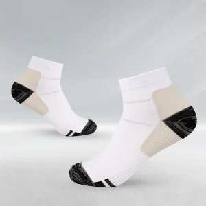 Lightweight Outdoor Compression Socks for Enhanced Running Performance