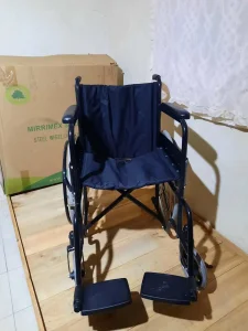 Can Hold 500PCS Aid Standing Silla De Ruedas Lightweight Wheelchair