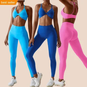 Wholesale Athletic Clothing Ladies Gym Fitness Sports Workout Yoga Clothes Suit Activewear Seamless Women Active Wear Yoga Set