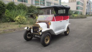 White Hotel Elegant 4 Person Used Golf Cart with AC Separately Motor