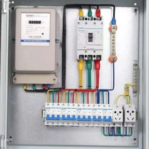 Custom British Standard 12 Way 3 Phase 400V Metal Distribution Board IP30/IP40 Protection HRC Fuse Components for Sub-metering