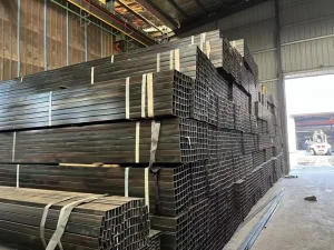 China Cost Pricw From Manufactory Erw Rectangular Pipe Black Hollow Section For Export South Black Round Tube 2'' Manufacturer, Products