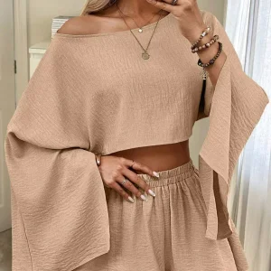 Women's 2025 Summer Resort Wear European Style Long Sleeve Top Designer Shorts Casual Vacation Collection Two-Piece Outfit