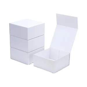 White Magnetic Closure Gift Boxes