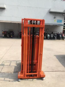 4m 5m 6m 300kg Small Wheels Tool Semi Electric Low Level Central Rider Order Picker