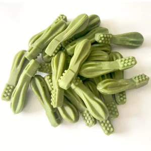 Toothbush Dental Care Dog Treats Mint Fresh Flavor Pet Food