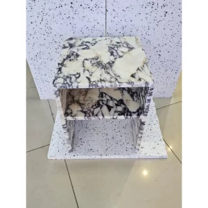 Mesa de Cabeceira de Luxo Starstone em Mármore Calacatta Viola Branca, Mesa Lateral, Plinto