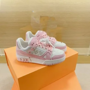 Luxury Brand Designer Pink Skateboarding Shoes/Walking Shoes/Running Shoes/Retro Cricket and Basketball Shoes - Men's and Casual Shoes