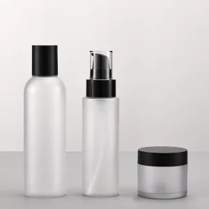 Wholesale Low MOQ 50ml 120ml 200ml Sustainable Treatment Essential Oil Pump Bottles Cosmetic Compact Packaging Plastic Container Package Bottle for Serum