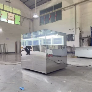 Cake Showcase Solution