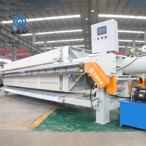 New Automatic Sludge Filter Press Machine With Polypropylene Filter Plate 0.6Mpa Filtration Pressure For Mud Sewage Treatment