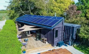Renewable Energy Solar Panel off Grid Powered Prefab Home Container House