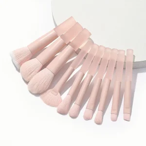Private Label 10-Piece Synthetic Hair Face &amp; Eye Makeup Brush Set With Shaving Brush Travel-Friendly For Ladies