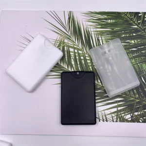 Custom Flat-Shoulder Square Travel Size 20ml Plastic Pocket Spray Bottle Credit Card