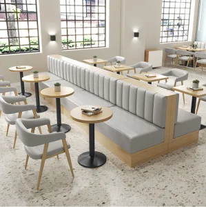 Durable Solid Wood Restaurant Furniture