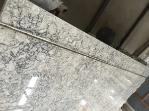 White Veined Engineered Quartz Stone Slab for Sale