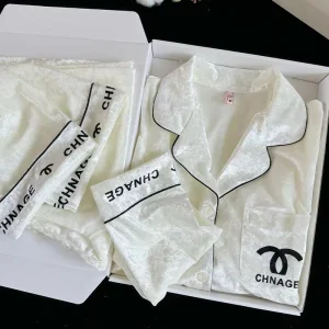 Hot Selling Satin Women's Long Sleeved Cardigan Pants Set Fashionable Spring Autumn Sleepwear for Home Ice Snow-Style